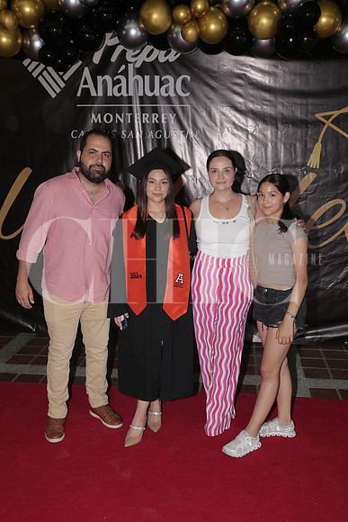 Bernardo Garza, Daniela Sofia Gonzalez, Jimena Gonzalez y Ehlma Garza 3
