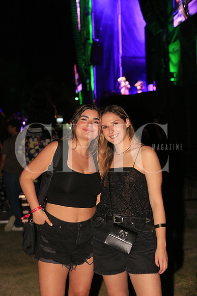 Isabella Villarreal y Regina Leal 3