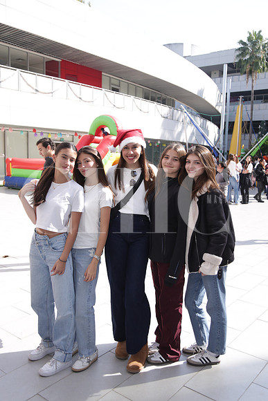 Camila Pasadas, Regina Garza, Gada Sot, Fabiana Lecea y Michelle Serrano 0