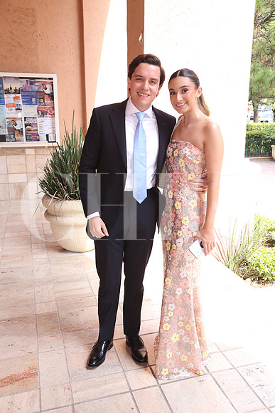 Alfonso Morales y Daniela Díaz 0