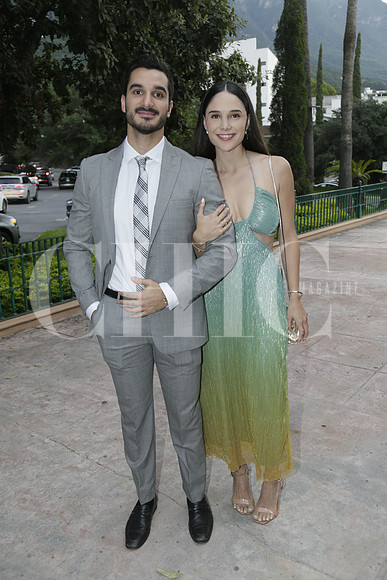 Nicolás Olivarez y Gabriela Garza (2)