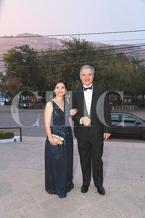 Cony Sada de Elizondo y Óscar Elizondo