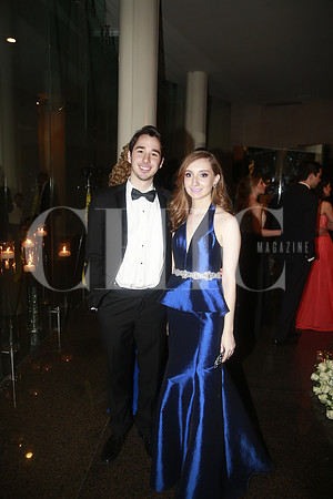 Adrian Garcia y Valeria Madero