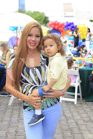 Mariana Villarreal y Jose David Sanchez 5