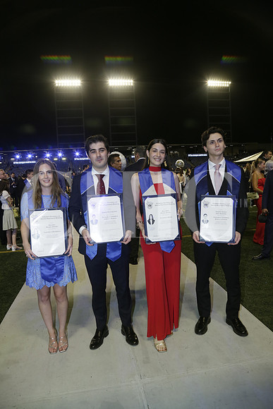 Alexandra González, Joaquin Terrazas, Mara Sofia González y Leopoldo López (3)
