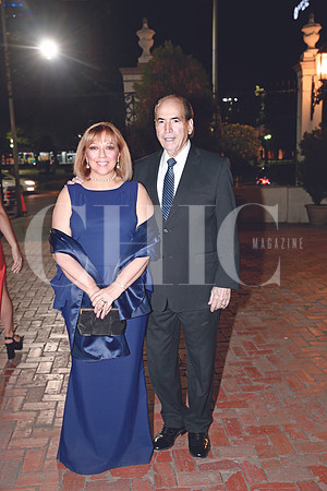 Eloisa de los Santos de Villarreal y Gilberto Villarreal (2)