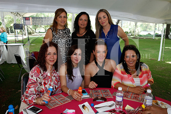 Graciela de Acie, Josefina de López,  Maribel de González, Marcela Villarreal, Mónica Manzo de Lafyt, Mónica Catas de Núñez y Mirna Hinojosa de Reynoso
