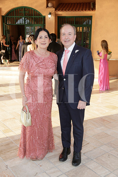 Mónica González de Garza y Antonio Garza (2)