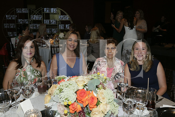 Lupita Alonso, Rocio González, Cony de Cavazos y Carolina Delgado (2)