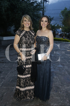 Gaby Rangel de Sánchez y Bárbara Sánchez