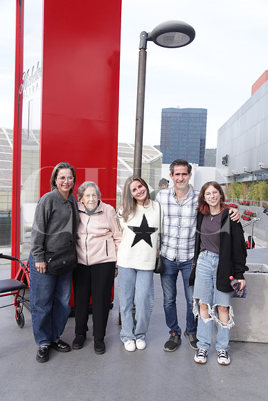 Alma Ruiz, Hortencia Elizondo, Michelle Ordoñez, Norberto Ordoñez y Daniela Ordoñez 0