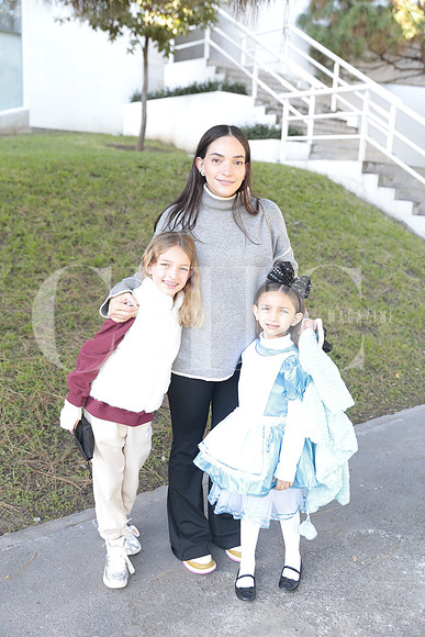 Maryali Gonzalez, Victoria Tellez e Ivanna Tellez 3