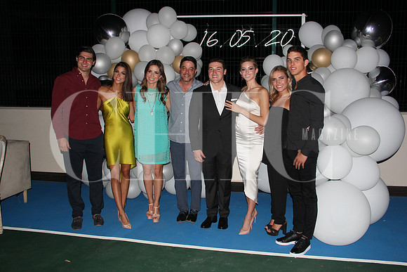 Emilio Antun, Eugenia Rodriguez, Luisa Cantu de Rodriguez, Jorge Rodriguez, Samuel Garcia, Mariana Rodriguez, Alejandra Sanchez y Jorge Rodriguez