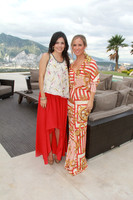 Claudia de la Torre de López Y Vicky Zambrano
