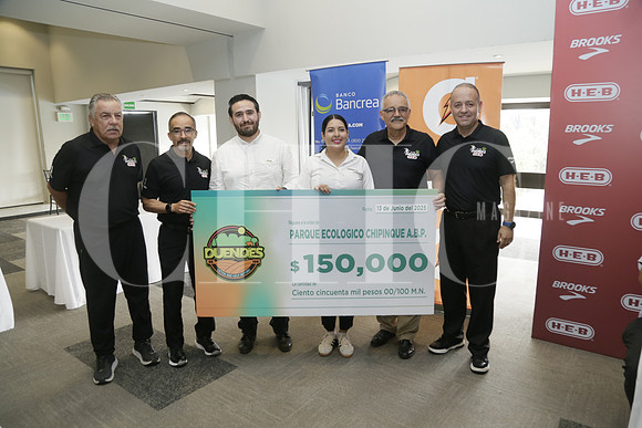 Juan de Dios Ruíz, Arturo González, Héctor Benita, Denise Bermudez, Eduardo Frias y Luis Enrique Montenegro (2)