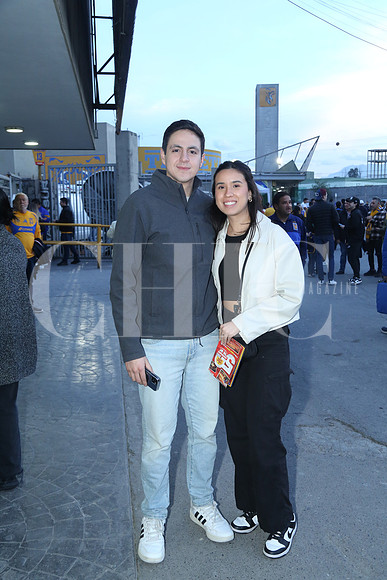 Edgar Romero y Mariana Ocañas 1