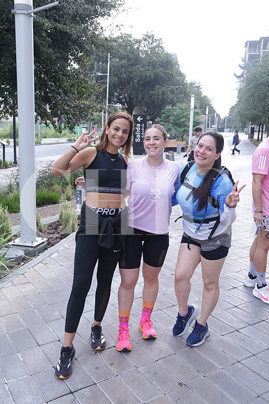 Liliana Hernández, Roberta de León y Dolores Rodríguez 1