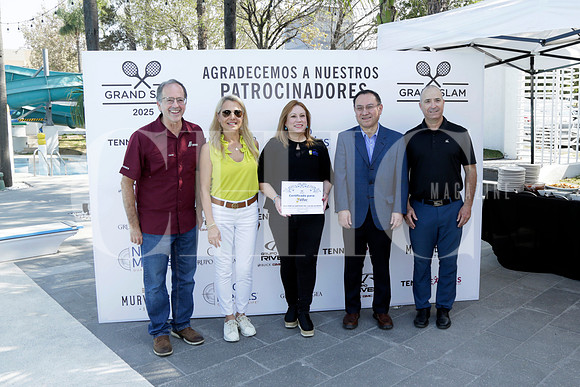Arturo Garza, Teté García Luna, Caty Pérez Bulnes, Fernando Gutíerrez y Arturo Martínez (3)