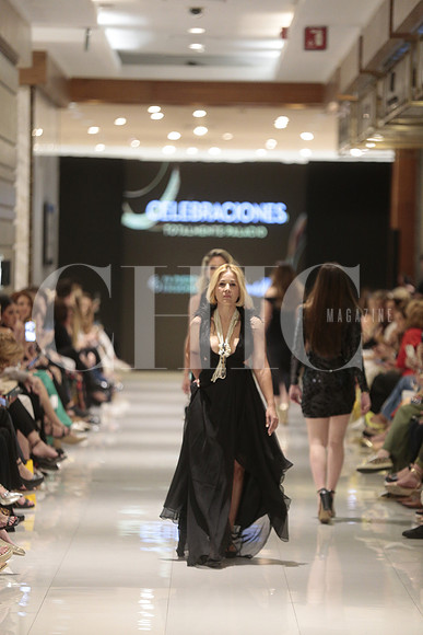 Desfile ya puedo escucharte 383