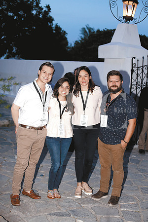 Patricio Rivera-Río, Lili Sierra de Rivera-Río, Verónica de Rivera-Río y Rodrigo Rivera-Río