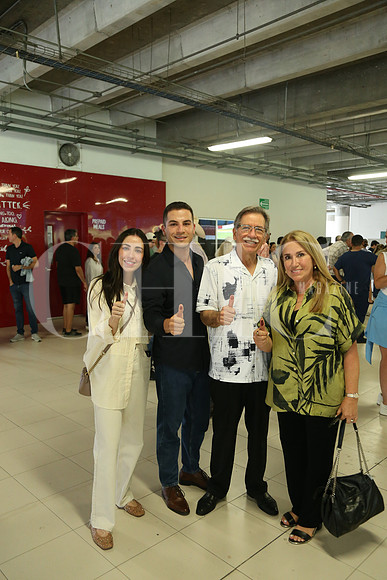 Catalina García, Roberto García, Samuel García y Sylvia Sepúlveda de García0