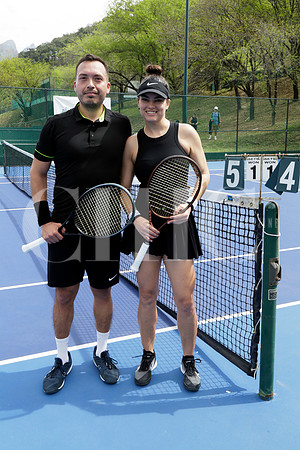 Rogelio Villegas y Gabriela Arreola (3)