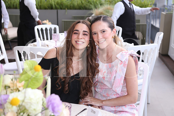 Paloma Llaguno y Ale Castaño 1