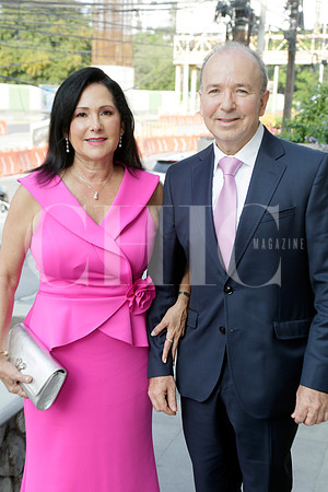 Mónica González de Garza y Antonio Garza
