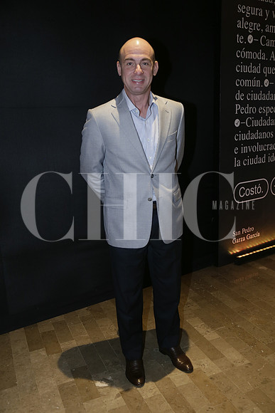 Fernando Canales (2)
