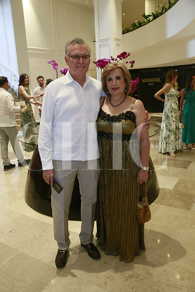 Salvador Cortés y Alicia de Cortés (2)