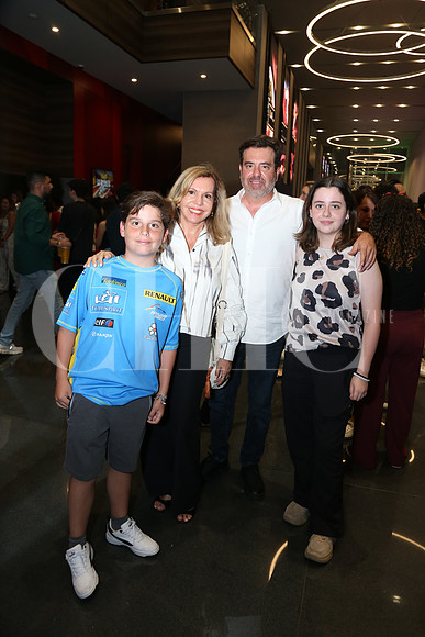 Jorge Belarde, Gina Benavidea, Jorge Belarde y Gina Belarde