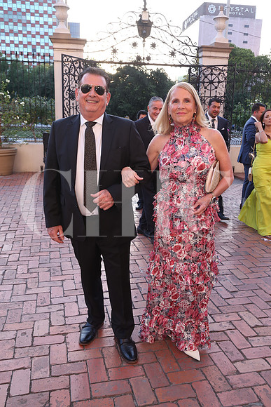 Javier Dabdoub y Anet de Dabdoub1
