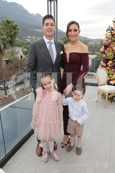 Roberto Serrano, Andrea Gonzalez Jimenez, Elena Serrano y Luca Serrano 3