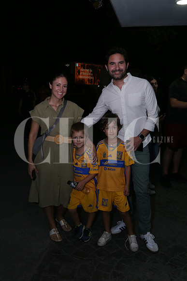 Laura Roman, Eduardo Villamil, Gonzalo Villamil y Emilio Villamil 1