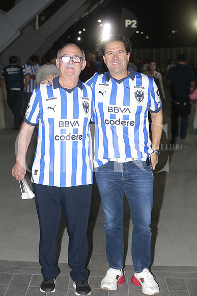 Roberto de la Cruz y Roberto de la Cruz 6