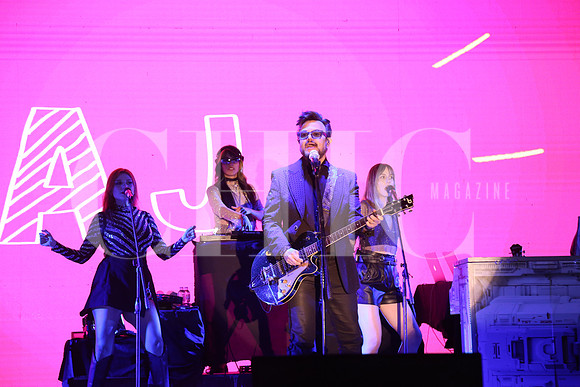 Aleks Syntek 10