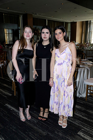 Isabel Sada, Bárbara Rodríguez y Ivania Andonie (2)