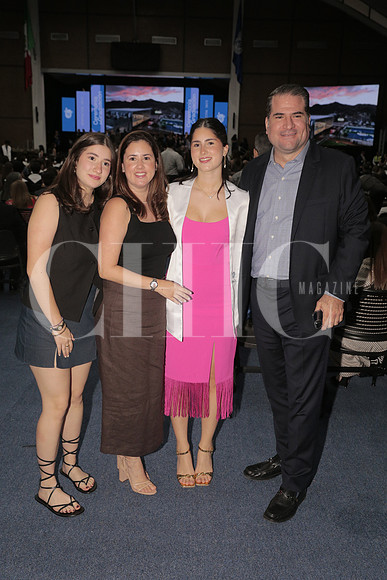 Adriana Guerra, Elsa Adriana Guerra, Andrea Guerra y Rene Guerra 1