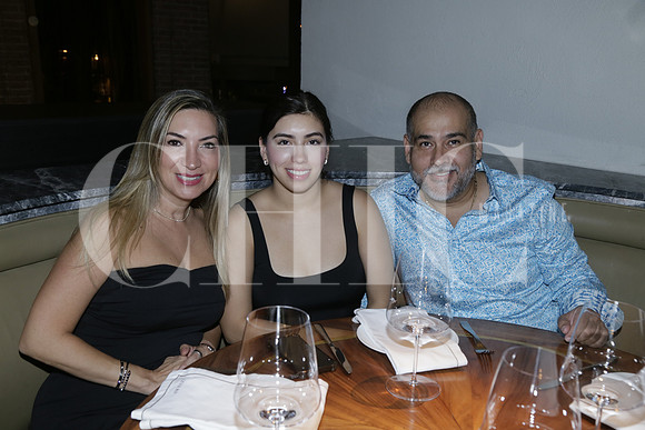 Gladys Paéz, Eugenia Lopéz y Rommel López