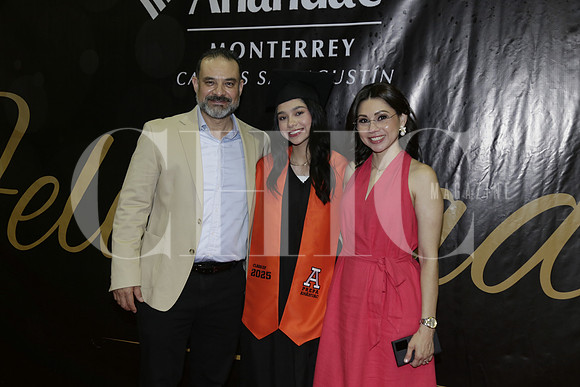 Luis Abogado, Loreta Abogado y Zoyla Lamolly