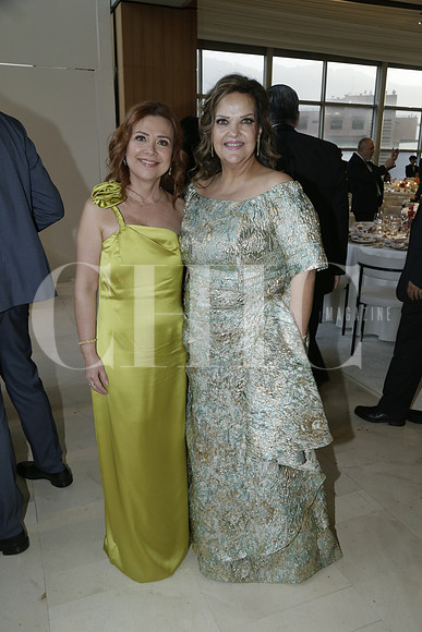 Maru Barcena de Guevara y SIlvia Guevara Martínez (3)