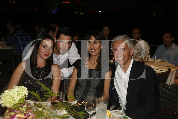 Daniela De los Santos de Morales, Rodrigo Morales, Marcela Náder de Vega y Felipe Vega