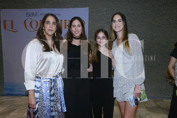 Lucia Merino de Regules, Lucia Regules, Sofia Villanueva e Isabela Regules (2)