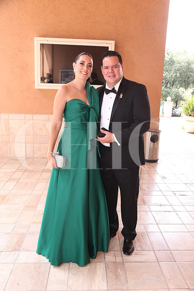 Estefania de la Garza y Mario Villarreal 0