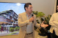 Antonio Perez 8