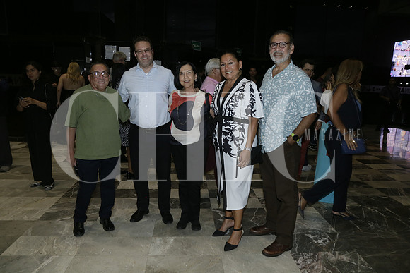 Armando González, Ricardo Marcos, Cristina Flores, Leticia Ponce y Arturo Moctezuma (2)