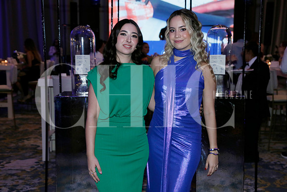 Daniela Rady y Mariale de Hoyos (2)