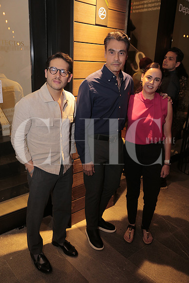 Daniel Mendoza, Carlos Martinez y Celina Castro 2