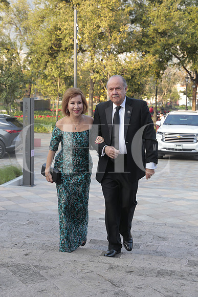 Ofelia Treviño y Jose Navarro 10