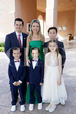 Patricio González, Camila López de González, Patricio González, Diego González, Sebastian González y Camila González (2)